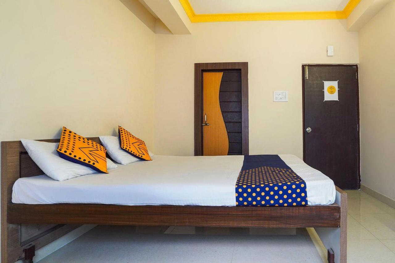 Dum Dum Hotel O Trisha Guest House מראה חיצוני תמונה